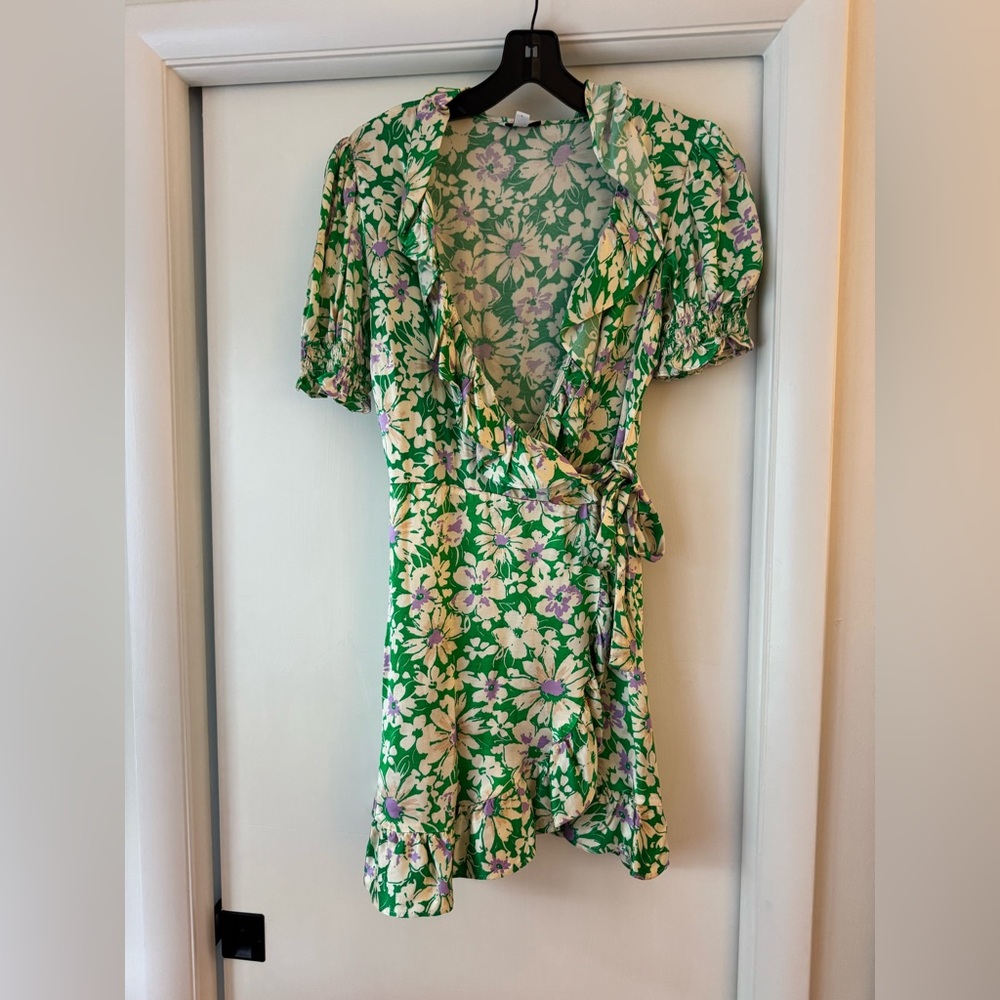Topshop Green and Cream Floral Dress